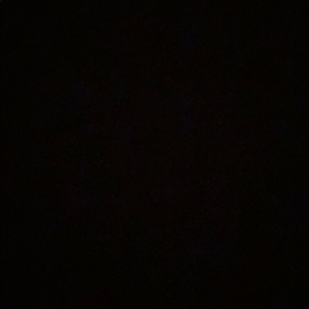 Meet your Posher, Leila